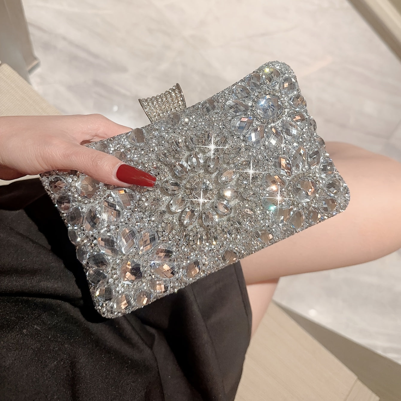 Luxury Sparkling Rhinestone Clutch Bag For Women